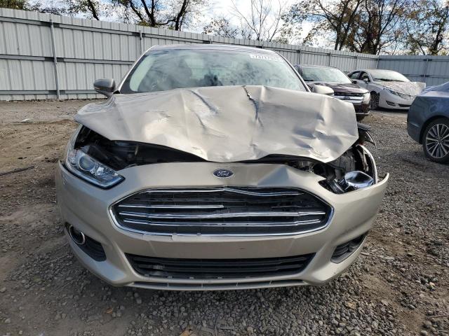 3FA6P0H95GR111684 Ford FUSION SE