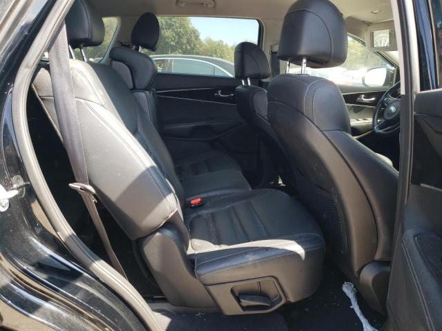 2017 KIA SORENTO LX - 5XYPG4A30HG325277