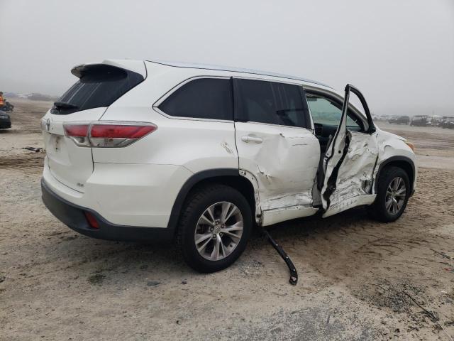 VIN 5TDKKRFH6FS096663 2015 Toyota Highlander, Xle no.3