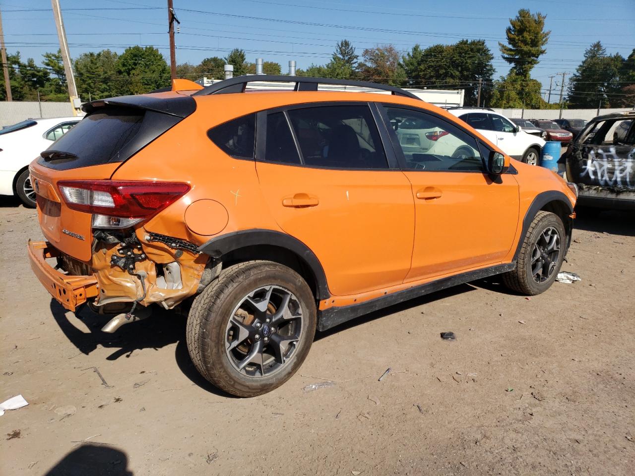 JF2GTADC9KH236135 Subaru Crosstrek  3