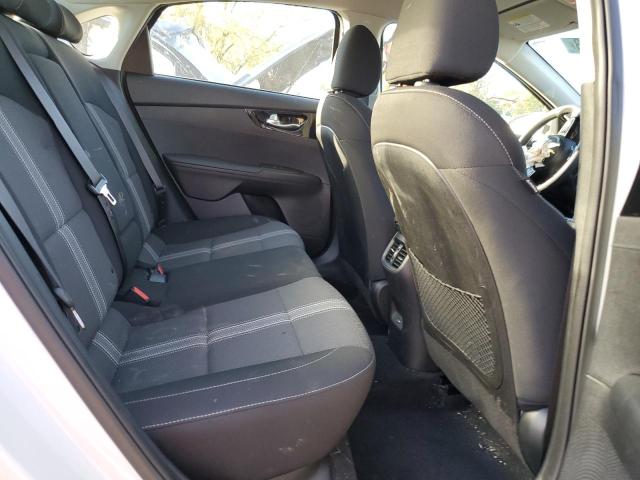 3KPF34AD0NE473387 KIA Forte Gt Line