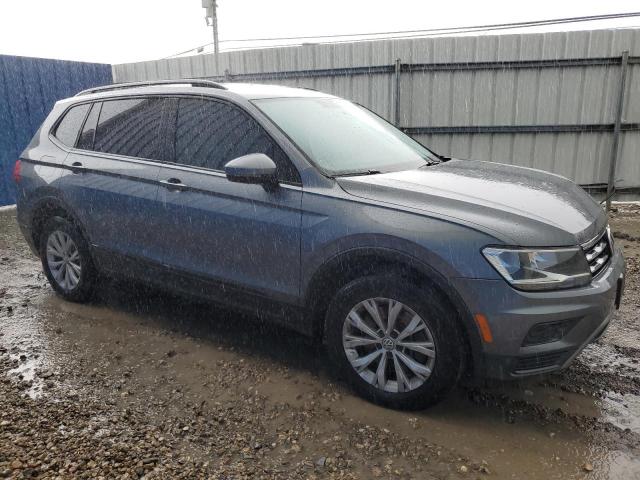 3VV1B7AX7KM054075 Volkswagen Tiguan S 4