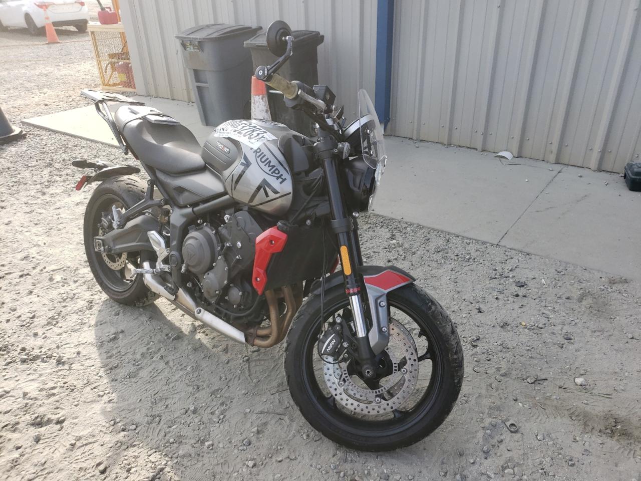 2022 Triumph Trident