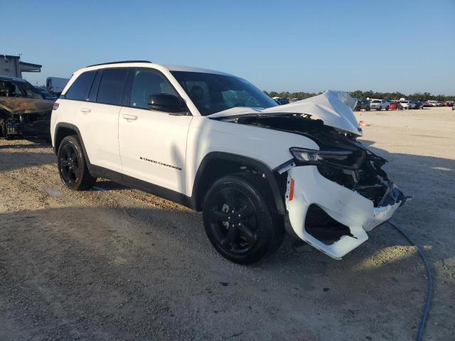 1C4RJGAG2PC571054 Jeep Grand Cherokee Laredo