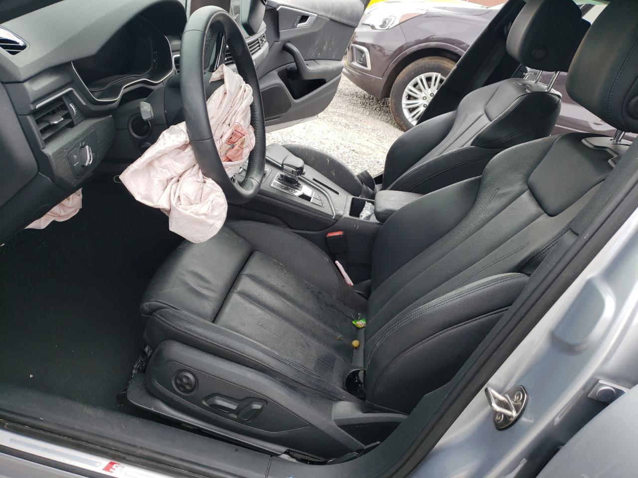 WAUENAF45KN020934 2019 Audi A4 Premium Plus