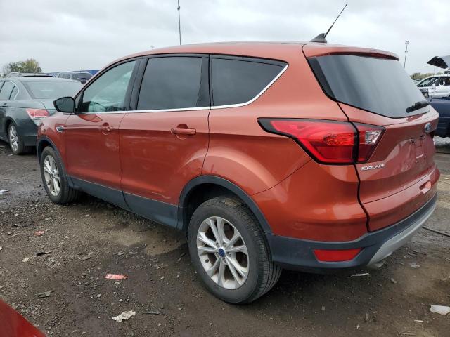 1FMCU9GD1KUA98378 Ford ESCAPE SE