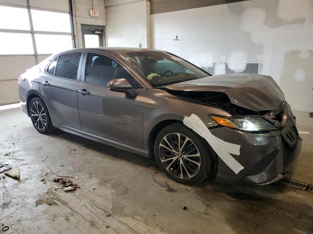 4T1B11HK5JU119878 | 2018 TOYOTA CAMRY L