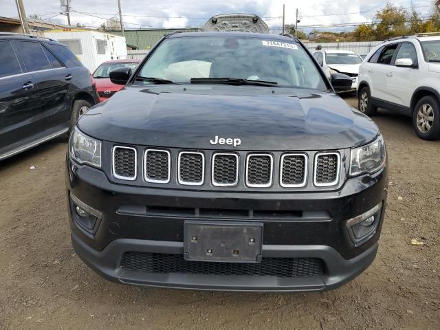 3C4NJDBB3KT593948 Jeep Compass Latitude