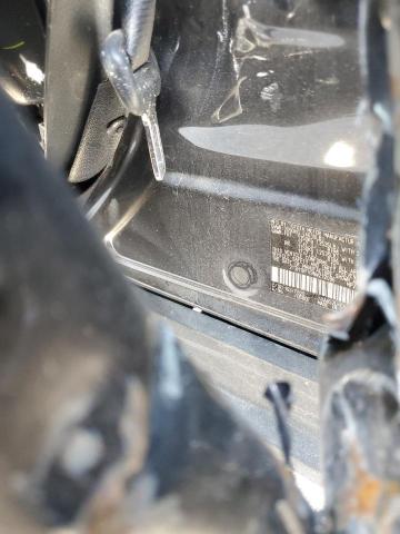 2T3H1RFV9NW212096 Toyota RAV4 LE