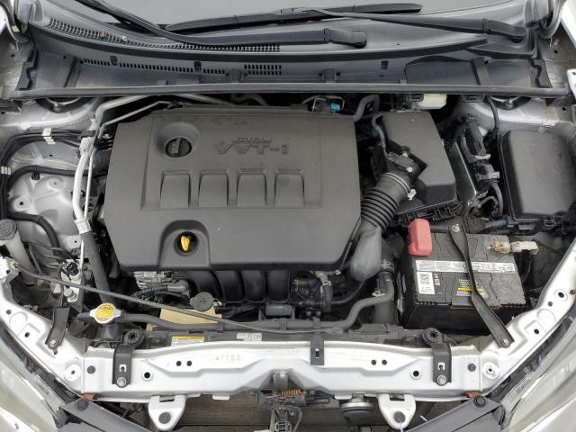  TOYOTA COROLLA 2017 Сріблястий