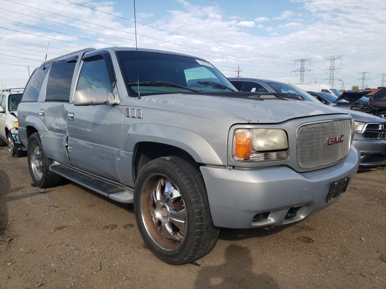 1GKEK13R3XR916410 1999 GMC Denali