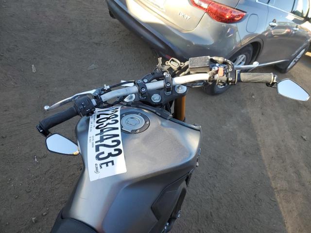 2015 YAMAHA FZ09 JYARN33E3FA008173