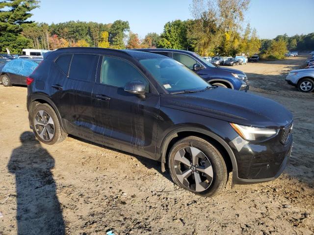 2024 VOLVO XC40 CORE - YV4L12UK7R2224575