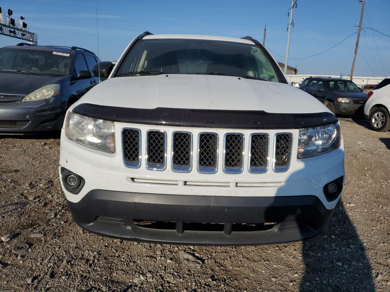 1C4NJCBAXGD705255 2016 Jeep Compass Sport