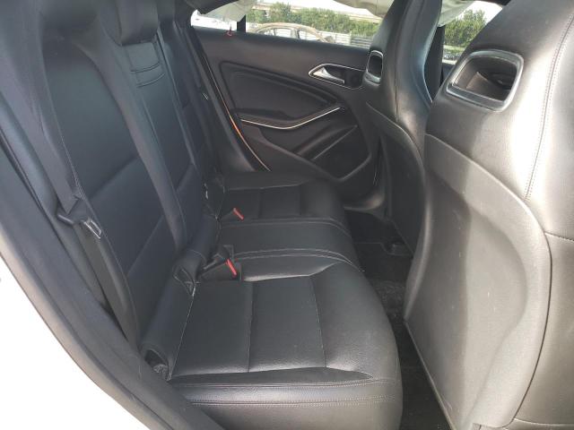 WDDSJ4EB6FN165995 Mercedes-Benz CLA 250