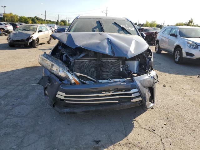5TDJZRFH1KS719575 Toyota Highlander Se