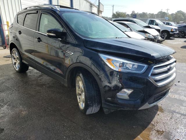 1FMCU0J95JUC43145 Ford Escape Titanium