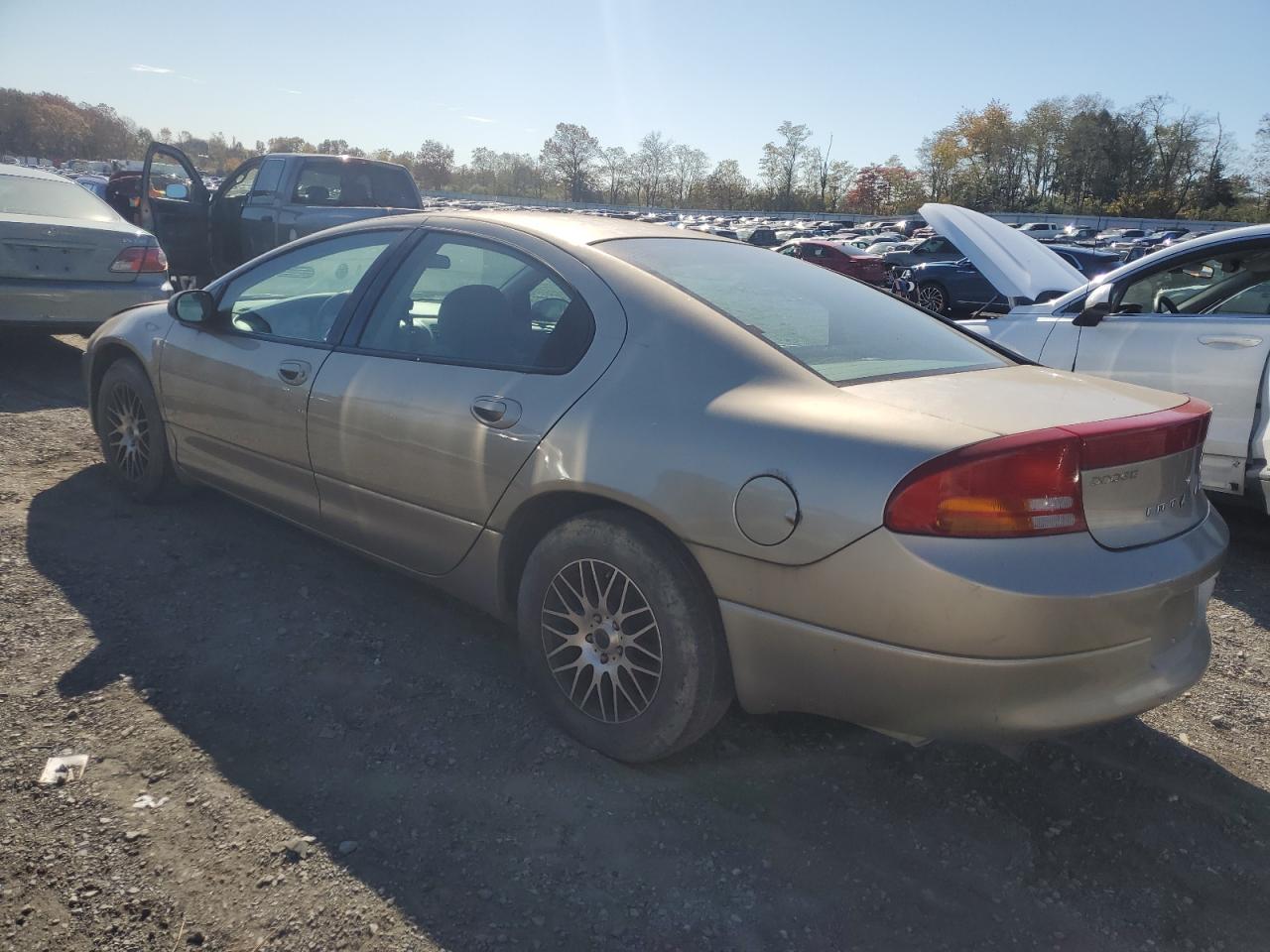 2B3HD46R54H630085 2004 Dodge Intrepid Se