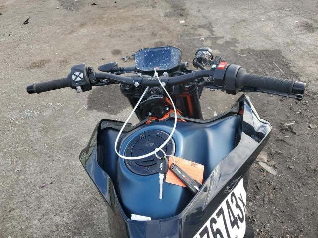 2022 KTM 890 DUKE R VBKTU9406NM830318