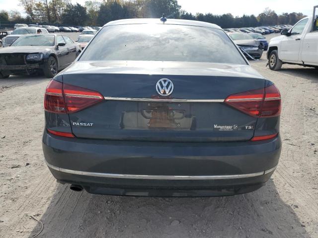  VOLKSWAGEN PASSAT 2017 Чорний