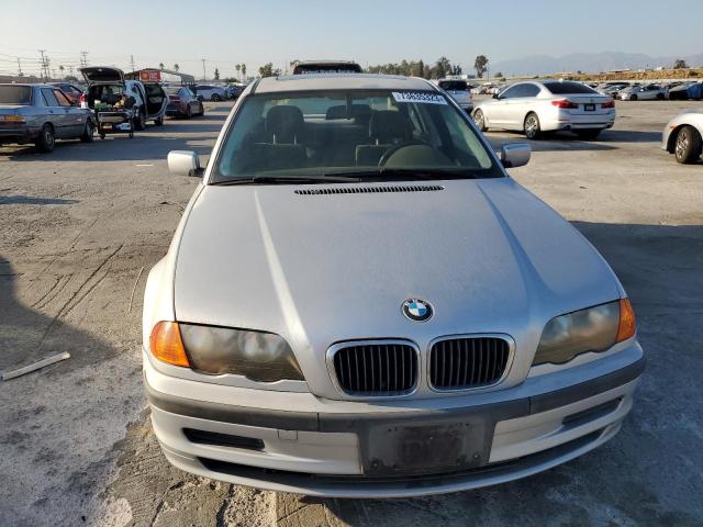 WBAAV33441FU80710 Auction: COPART Lot: 73635323 Location: CA - SUN VALLEY WBAAV33441FU80710 BMW 3 SERIES 2001 SILVER Photo 5