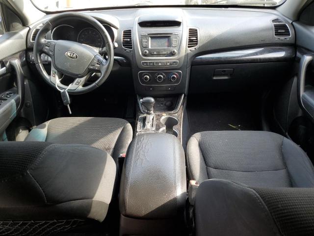 5XYKTCA6XFG572572 KIA SORENTO LX