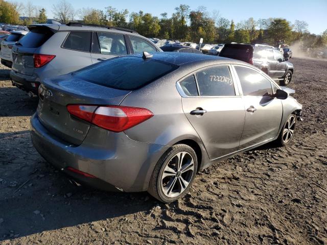 KNAFZ4A87G5483606 KIA FORTE EX
