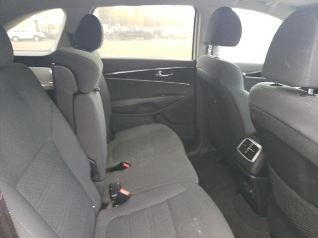 5XYPGDA32KG438283 KIA SORENTO L