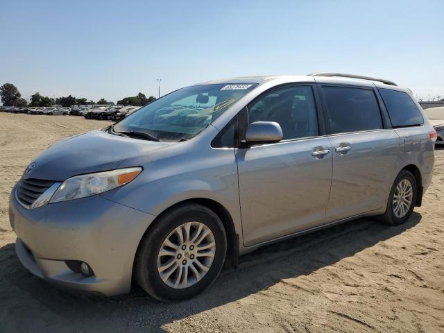 2011 Toyota Sienna XLE