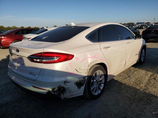 3FA6P0MU3KR135761 Ford FUSION SEL
