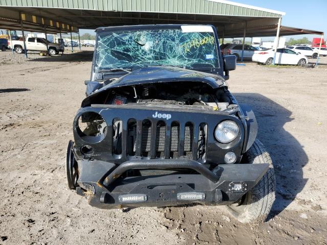 1C4BJWDG8HL738221 Jeep Wrangler Unlimited Sport