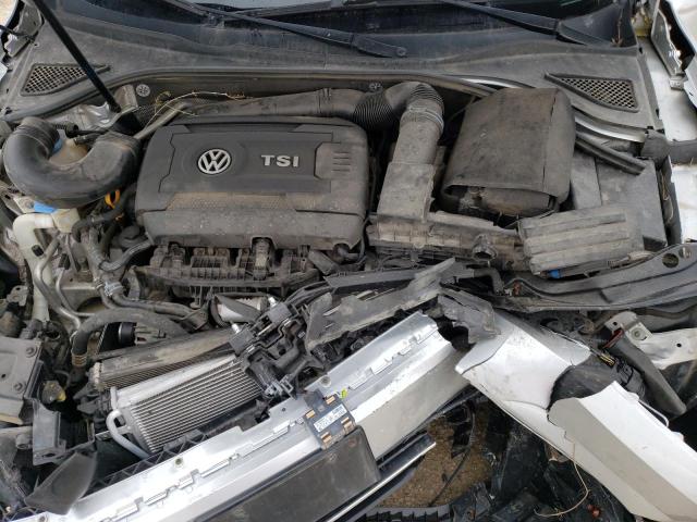  VOLKSWAGEN PASSAT 2017 Сріблястий