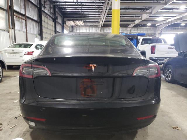  TESLA MODEL 3 2018 Чорний