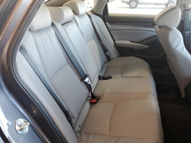 1HGCV1F92JA213488 Honda Accord Touring