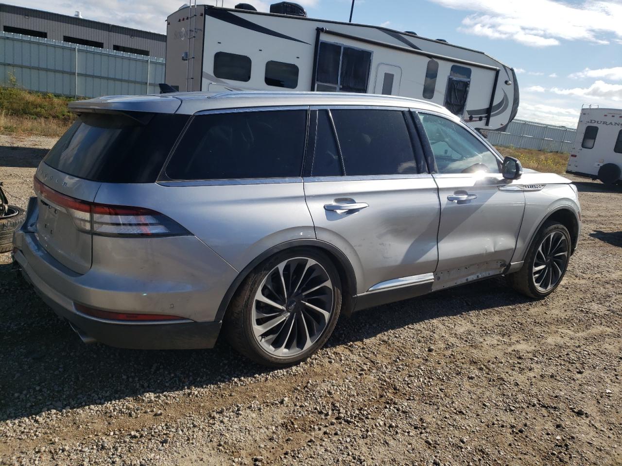 5LM5J7XC5MGL11831 Lincoln Aviator RE 3