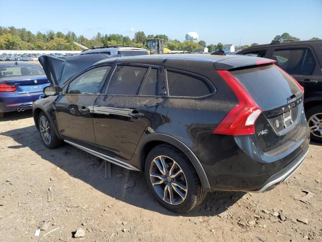 2018 Volvo V60 Cross Country Premier VIN: YV440MWK1J2055187 Lot: 70281863