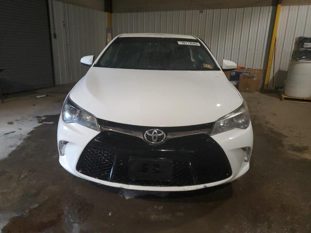  TOYOTA CAMRY 2017 Білий