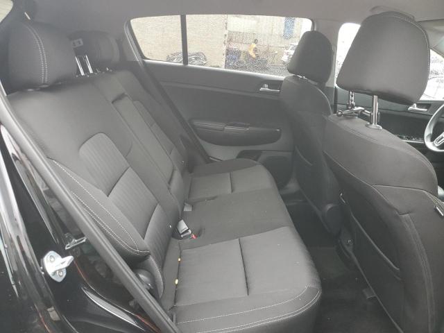 KNDPMCAC1H7033511 KIA Sportage Lx