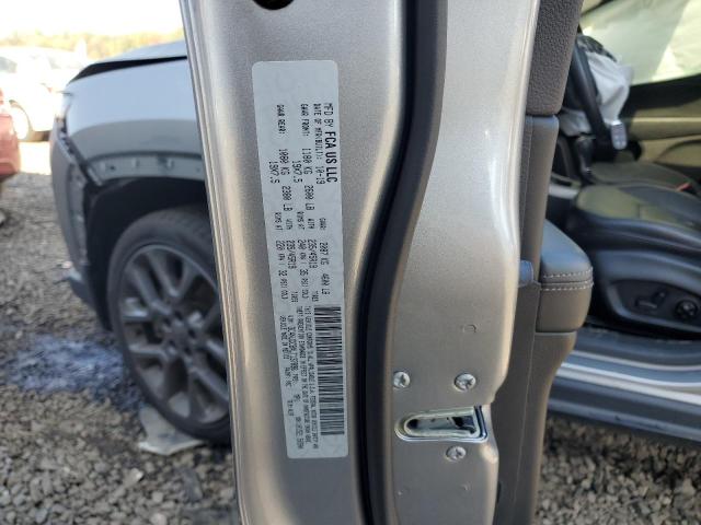 3C4NJDCBXLT137896 Jeep Compass Limited