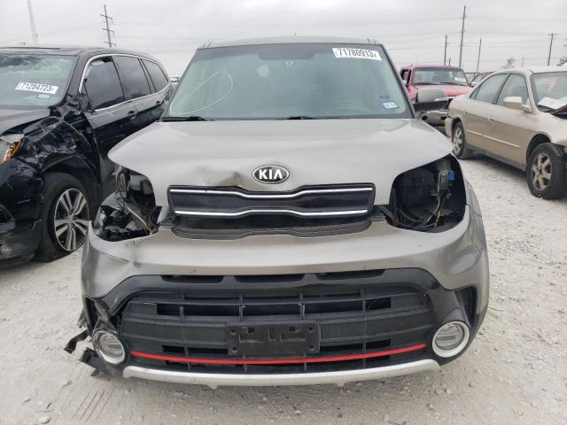 KNDJX3AAXH7488935 KIA Soul !