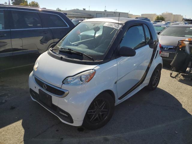 VIN WMEEJ3BA4FK813172 2015 Smart Fortwo, Pure no.1