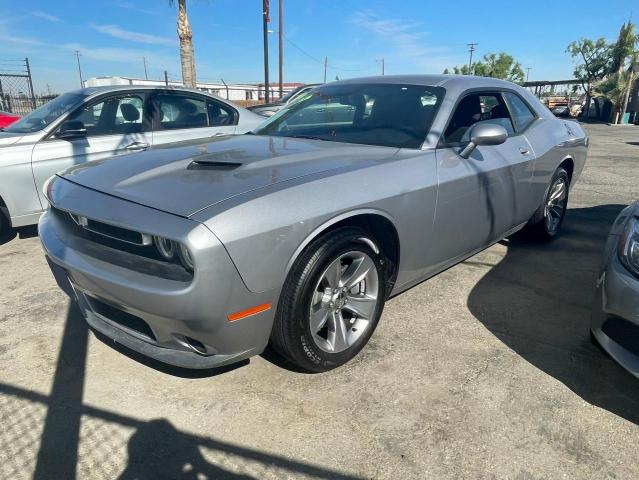 2C3CDZAG7FH821462 Dodge Challenger Sxt