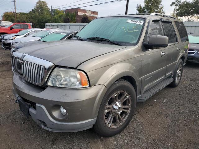 2004 Lincoln Navigator 