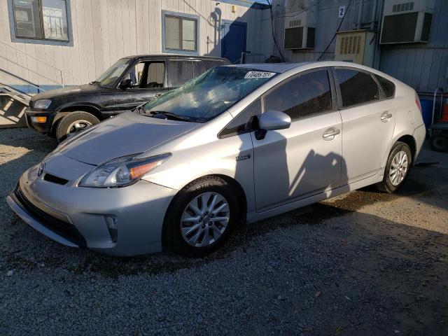 2015 Toyota Prius Plug-In 