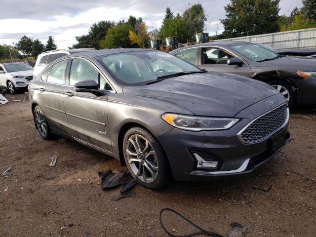 3FA6P0RU5KR141070 Ford Fusion Titanium