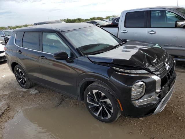  MITSUBISHI OUTLANDER 2023 Чорний