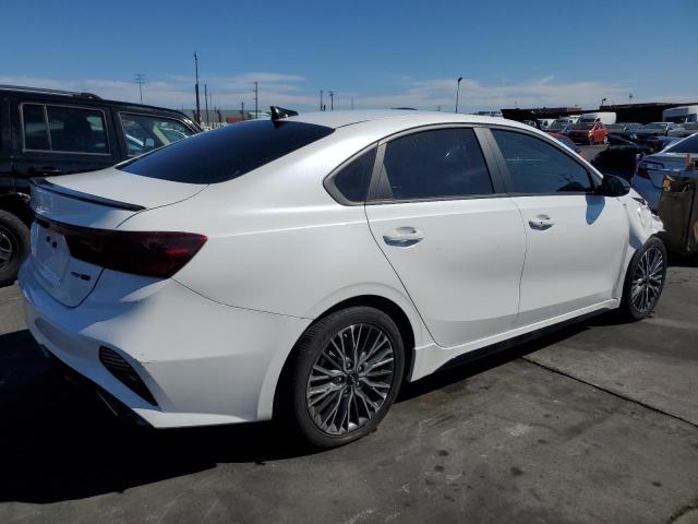3KPF54AD5NE456045 KIA Forte Gt Line