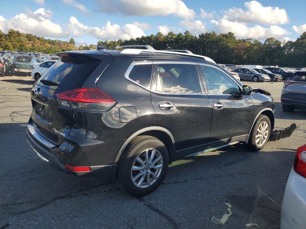 Lot #2209672190 2019 NISSAN ROGUE S