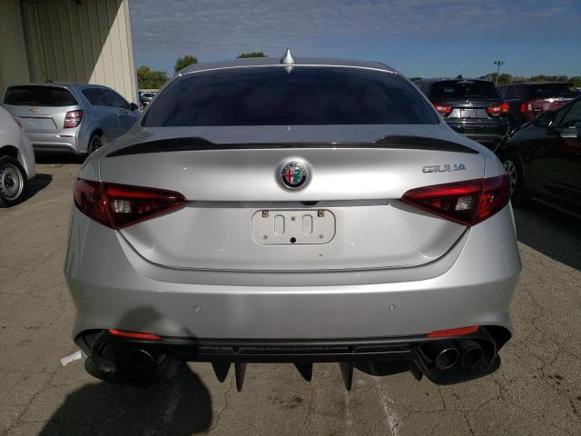2018 ALFA ROMEO GIULIA QUA - ZARFAEAV7J7579386