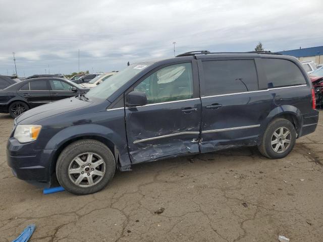 2010 Chrysler Town & Country Touring